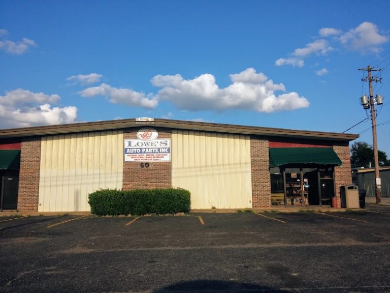 Loweaposs Auto Parts Inc at 608 Oliver Rd Montgomery AL 36117 1 768x576