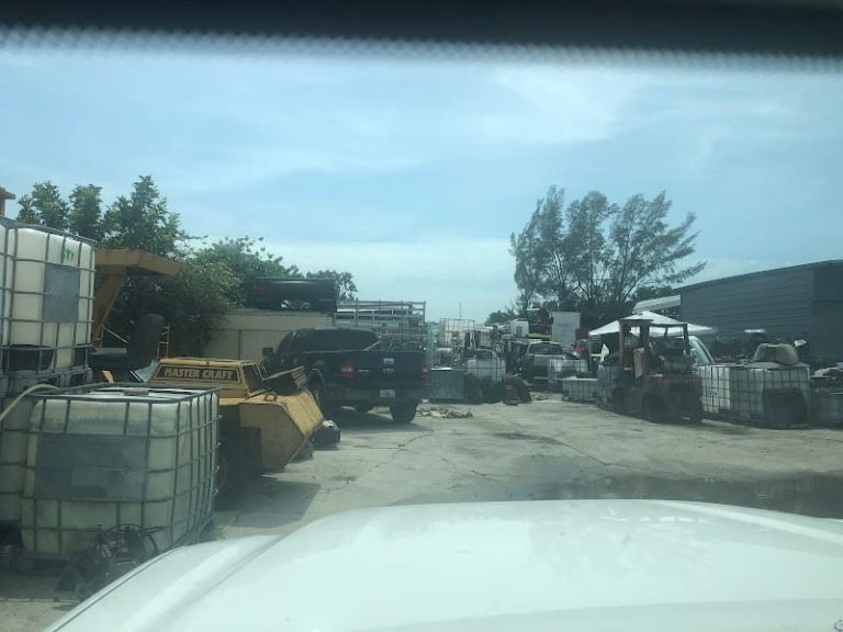 M M Salvage Used Auto Part at 5615 Taylor Rd Naples FL 34109 3 768x576