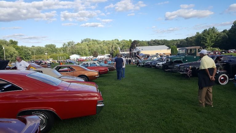 Markaposs Auto Parts Recyclers Inc at 22 Russell Rd East Granby CT 06026 4 768x432