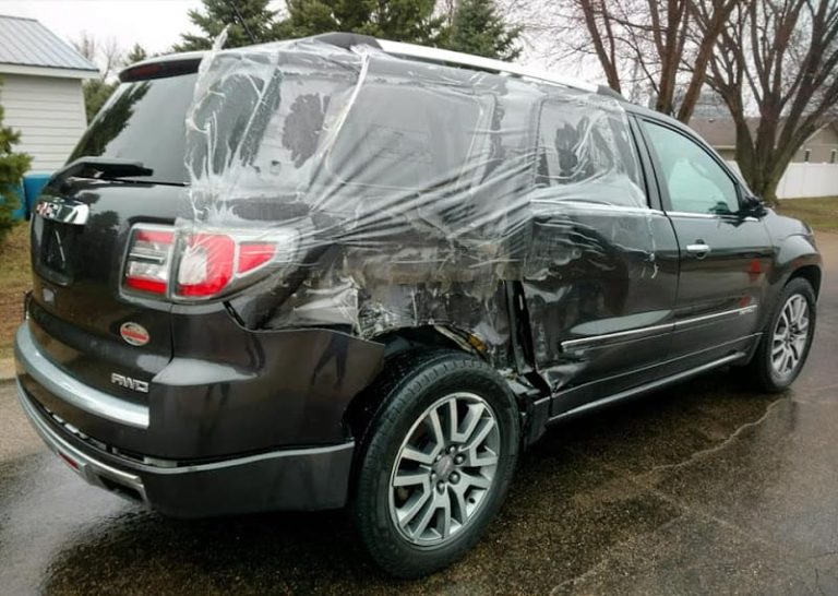 Moon River Auto at 225 1st St Doon IA 51235 6 768x546