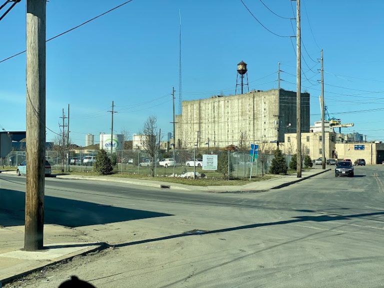 My Auto Store at 1466 Ferry Ave Camden NJ 08104 4 768x576