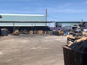 Osoaposs Wrecking Recycling LLC at 1966 W Broadway Rd Phoenix AZ 85041 2 300x225