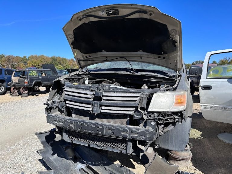 Pick A Part Jalopy Jungle at 520 E 47th St Garden City ID 83714 2 1 768x576