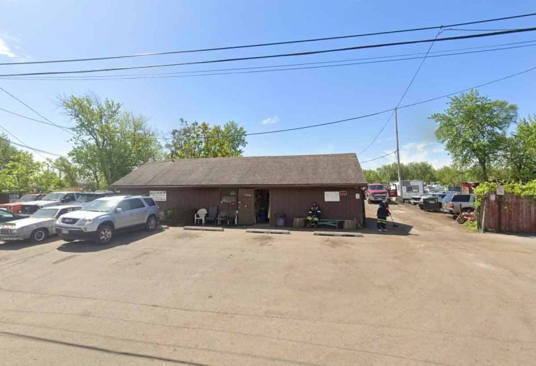 Pooles pull a part Auto body parts supplier at 3021 W 135th St Robbins IL 60472 1 768x525