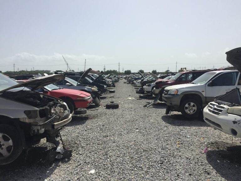 Pull A Part at 4401 Peters Rd Harvey LA 70058 1 1 768x576