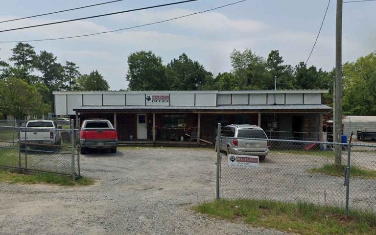 R R Auto Truck Salvage at 101 Booth Rd A Warner Robins GA 31088 768x480