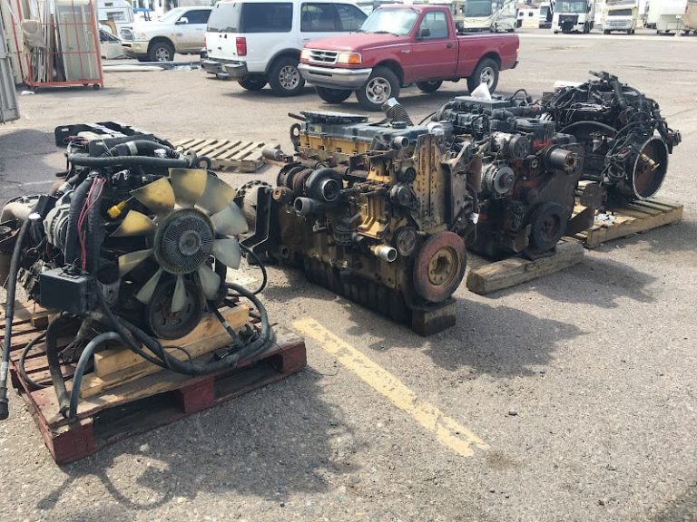 RV Yard at 4646 W Pasadena Ave Glendale AZ 85301 4 1 768x576