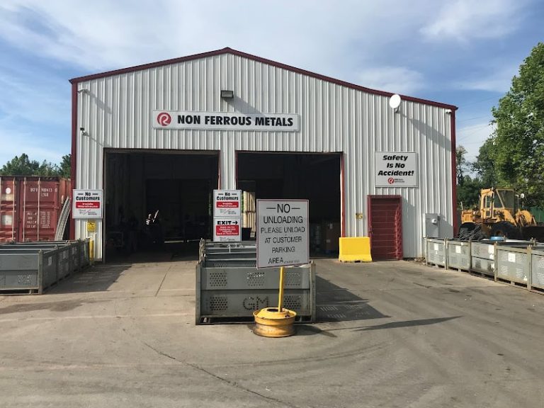 Red Ball Recycling at 200 Willinger Ln Jeffersonville IN 47130 4 768x576