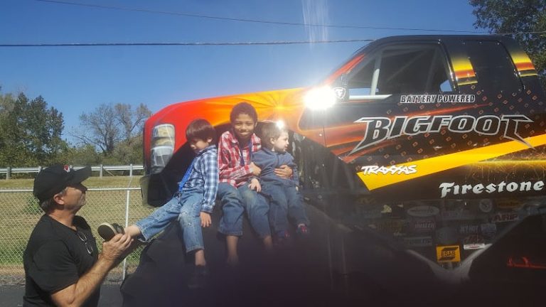 Redaposs Auto Parts at 722 W MacArthur Dr Cottage Hills IL 62018 3 1 768x432