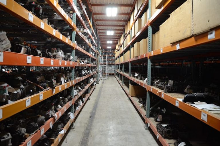 Rhodes Auto SSS at 310 W 10th St Streator IL 61364 2 1 768x509