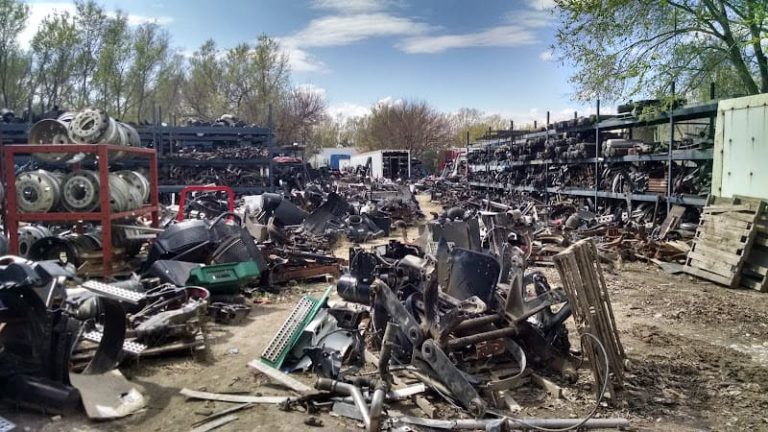 Robert Ullom Used Truck Parts at 3167 Jazmine Trail Beloit KS 67420 3 768x432