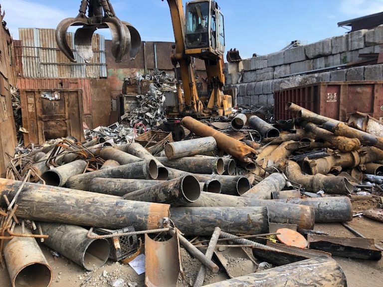 S A Scrap Iron Metal at 5709 Preston Ct Brooklyn NY 11234 1 1 768x576