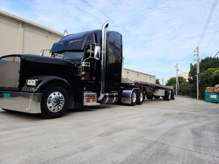 SA Recycling at 3951 SE Commerce Ave Stuart FL 34997 1 2 768x576