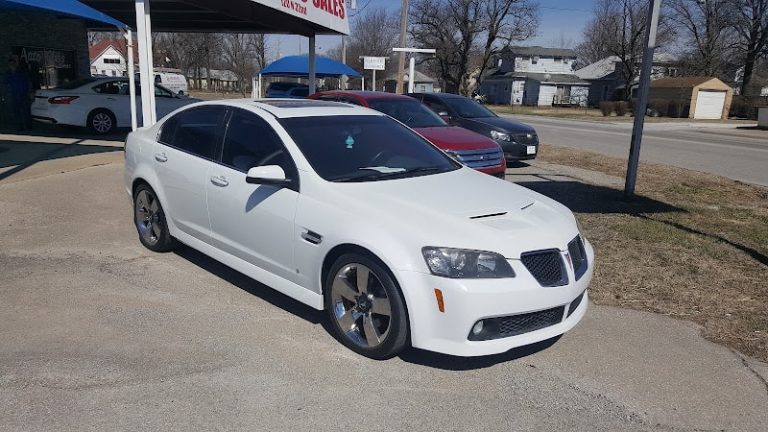 SEK Auto Sales at 120 N 32nd St Parsons KS 67357 1 2 768x432