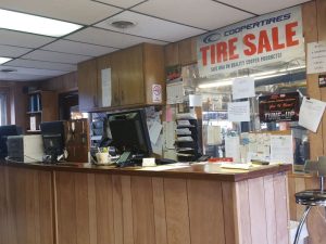 SEK Auto Sales at 120 N 32nd St Parsons KS 67357 3 300x225