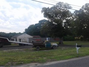 South Jersey Truck Auto Salvage at 5257 S White Horse Pike Egg Harbor City NJ 08215 1 2 300x225