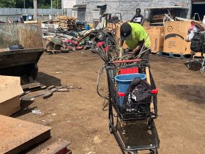 St Louis Metal Recycling at 1800 Vandeventer Ave St Louis MO 63113 2 300x225