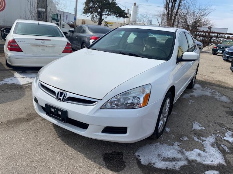 Sunline Inc at 4000 6th St SW Cedar Rapids IA 52404 2 1 768x576