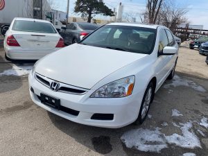 Sunline Inc at 4000 6th St SW Cedar Rapids IA 52404 2 300x225
