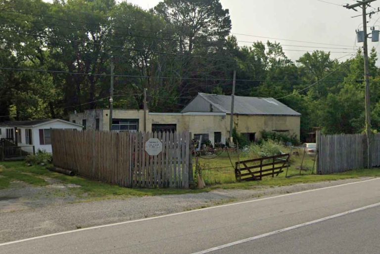 Thomass Junk Yard at 4479 Ocean Gateway Trappe MD 21673 1 768x514