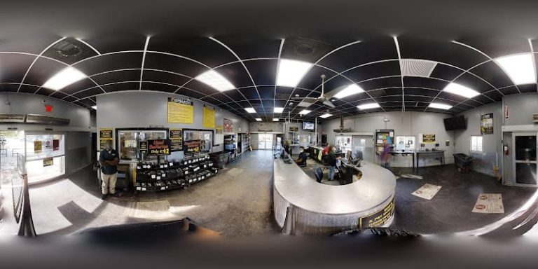 U Pull Pay at 551 Benoist Farms Rd West Palm Beach FL 33411 1 1 768x384