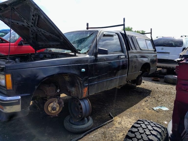 US Auto Supply of Sterling Heights at 7575 18 12 Mile Rd Sterling Heights MI 48314 2 768x576